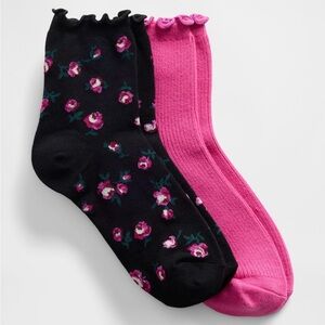NWT GAP Ruffle Trim Socks (2-pack)